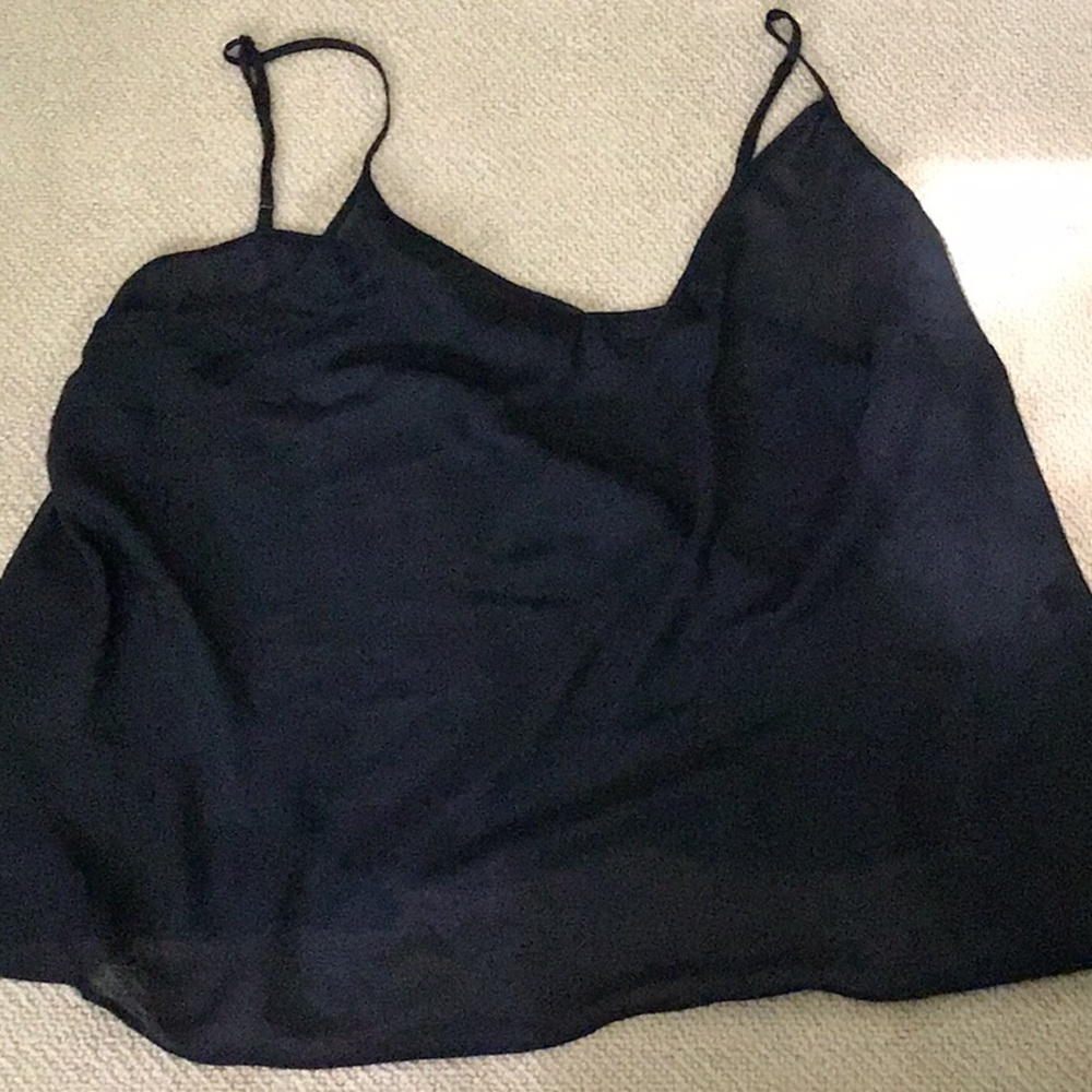 💥💥Semi see thru sheer camisole 29” across 💥💥